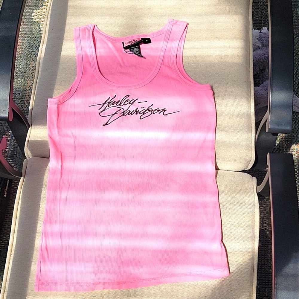 Large Ladies Harley-Davidson pink tank top